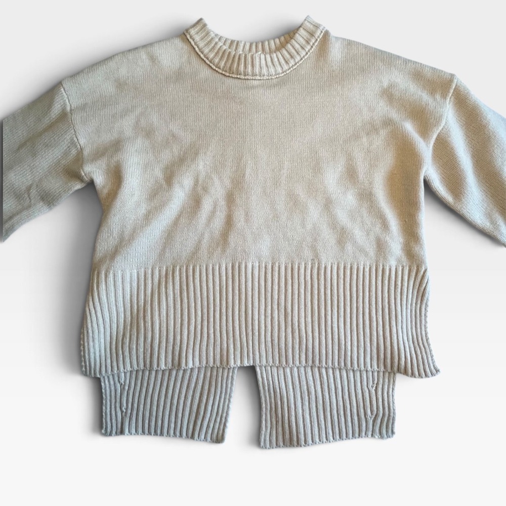 New In Cream Layered Split Hem Ribbed Knit Sweater 12W2761N Small - Picture 2 of 8